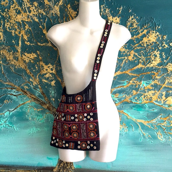 Bohemian Gap crossbody Bag Sequins Embroidery Beautiful Pocketbook - Picture 4 of 11